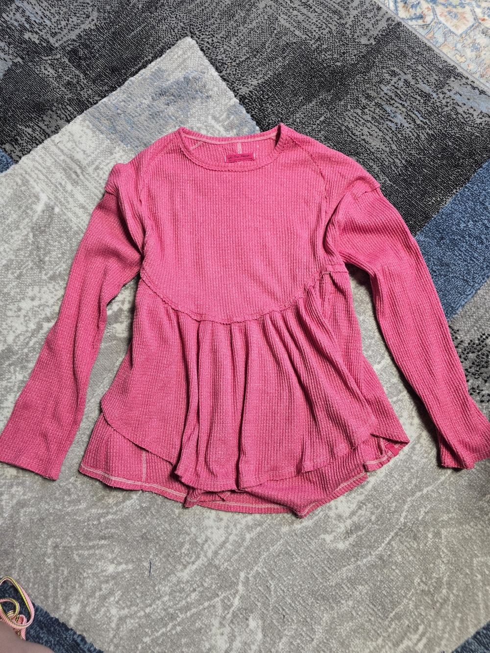 Free People We The Free Pink Waffle Thermal Snap Cuff Tunic Top Small